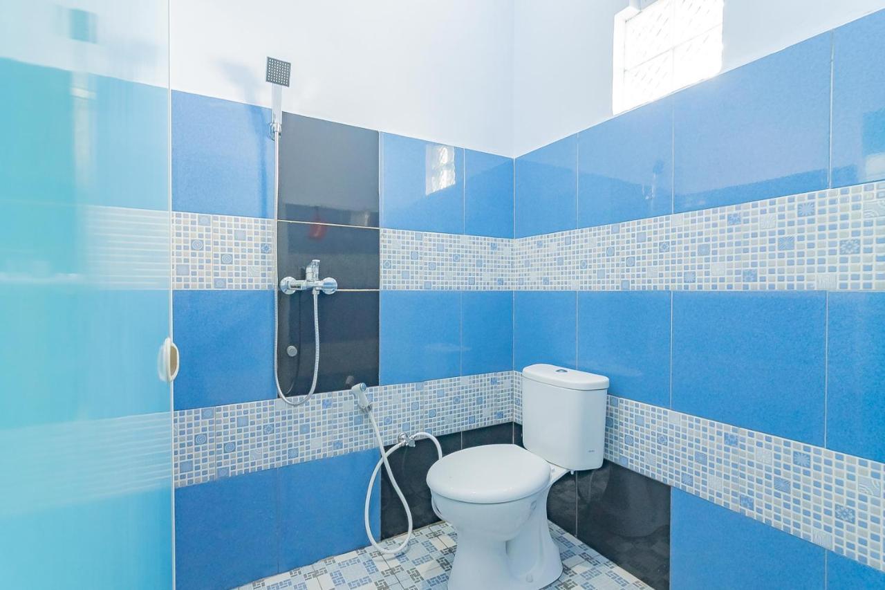 RedDoorz Syariah @ Tambak Mekar Street Subang Hotel Djalantjagak Bagian luar foto