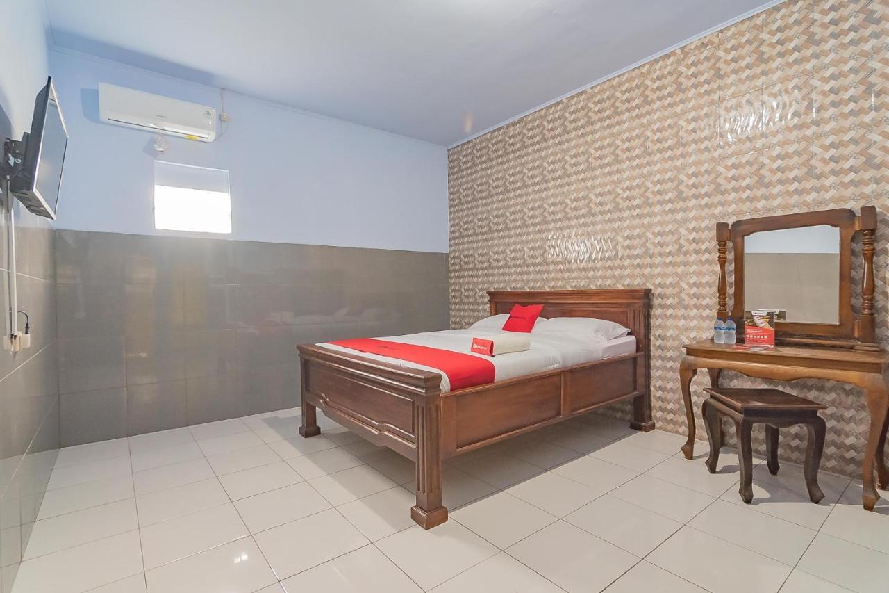 RedDoorz Syariah @ Tambak Mekar Street Subang Hotel Djalantjagak Bagian luar foto