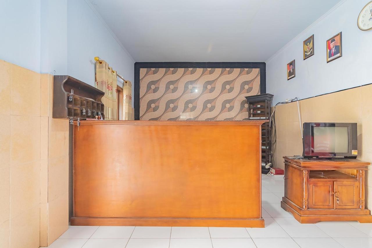 RedDoorz Syariah @ Tambak Mekar Street Subang Hotel Djalantjagak Bagian luar foto